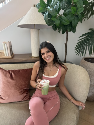 Maria Luiza L - UF Babysitter