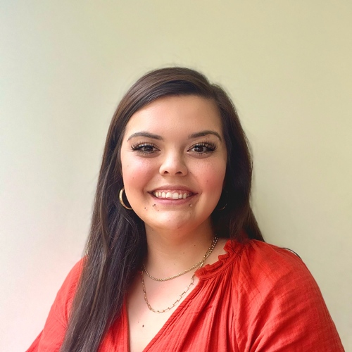 Hailey R - Austin CC Babysitter
