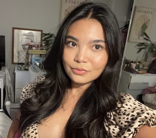 Pauline B - CSU Bakersfield Babysitter