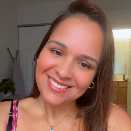 Cynthia S - KU Babysitter