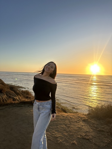 Anna D - WSU Babysitter