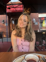 Ella P – Siena Student Seeking Babysitting Jobs