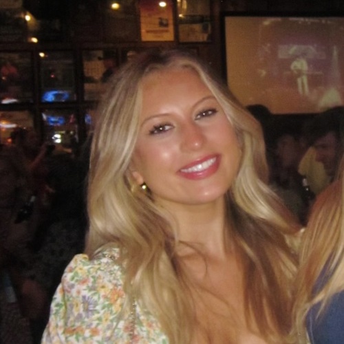 Elle D - LSUA Babysitter