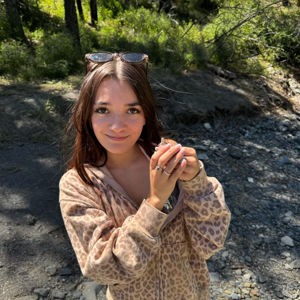 Isabella T – Sonoma State Student Seeking Nanny Jobs