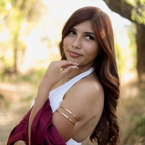 Alexiah J - Porterville College  Babysitter