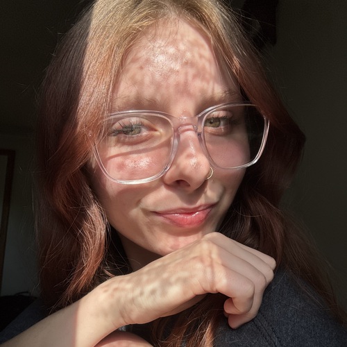 Ashley M - Kishwaukee College  Babysitter
