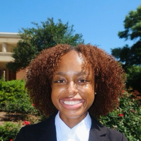 Deerica C - South Alabama Babysitter