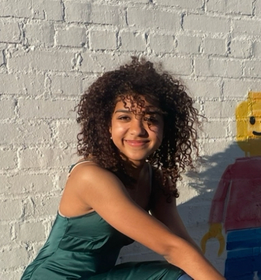 Aimee W - Lipscomb Babysitter