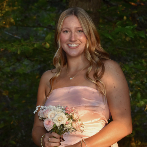 Lily H - Murray State Babysitter