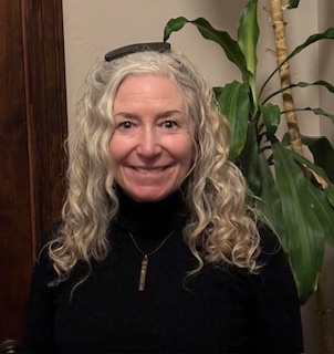 Jenny O - UK Babysitter