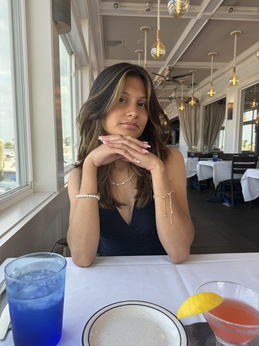 Cristina V - Springfield Technical Community College Babysitter