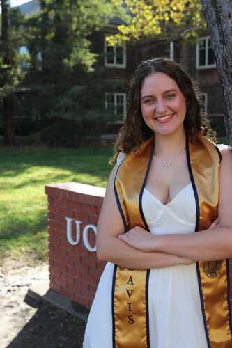 Bailey P - UC Davis Babysitter