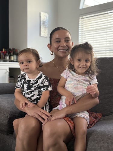 Jazmin B - UTMB Babysitter