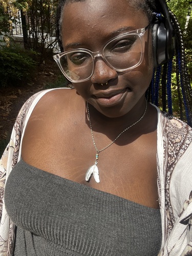 Dawona W - Salem Babysitter