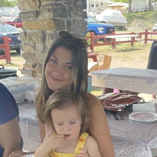 Eden G - Undefined Babysitter