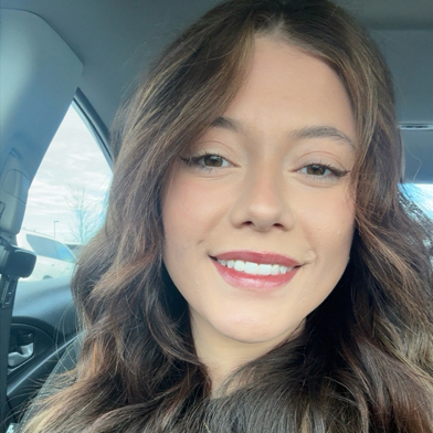 Anna R – UAB Student Seeking Babysitting Jobs