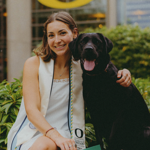 Elle B - University of Oregon Babysitter