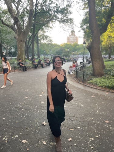 Akisa B - Queens College Babysitter