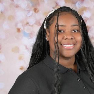 Tawanda D - Cedar Valley College  Babysitter