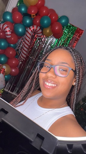 Shaniah D - Ivy Tech Babysitter