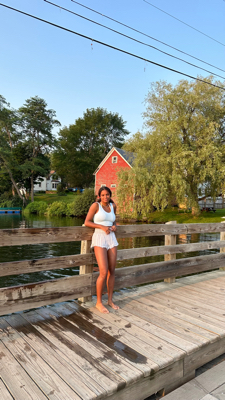 Halle C - Castleton Babysitter