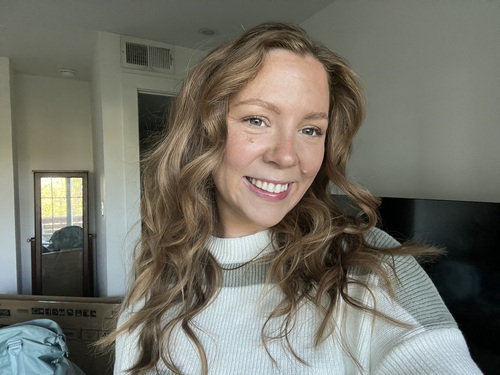 Amber B - University of Alabama Babysitter