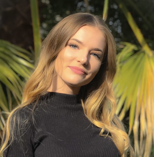 Madeline M - NMSU Babysitter