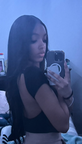 Melanie  - NYIT Babysitter