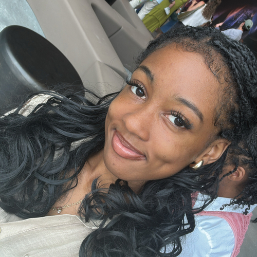 Kalani B - Atlanta Technical College  Babysitter