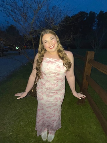 Madelyn T - Southeastern Babysitter