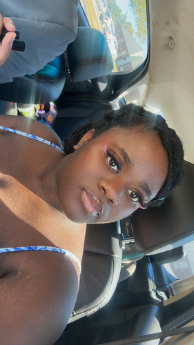 Brianna D - American InterContinental University-Online Babysitter