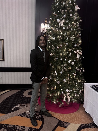 Ajani T - UT Arlington Babysitter