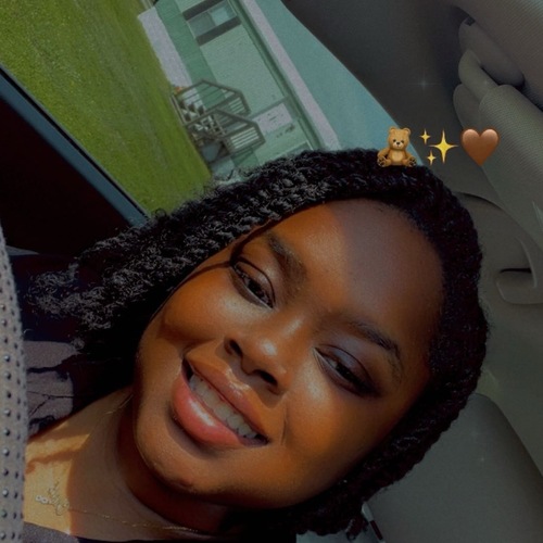 Zaniya C - Craven Community College  Babysitter