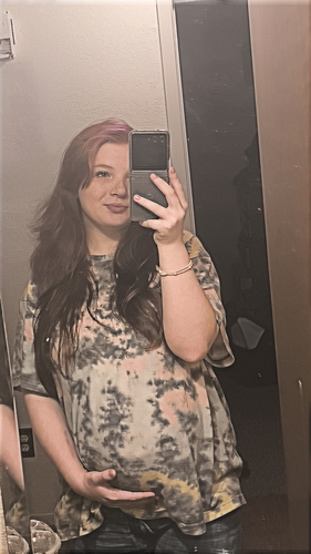 Leslie T - Paris Junior College  Babysitter