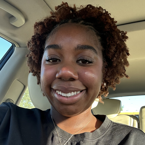 Sydni B - UL Lafayette Babysitter