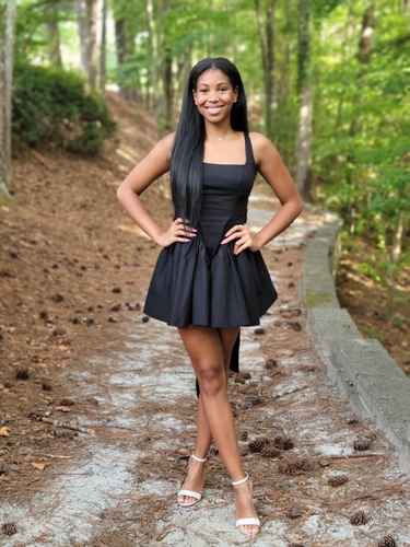 Lauren H - Kennesaw State Babysitter