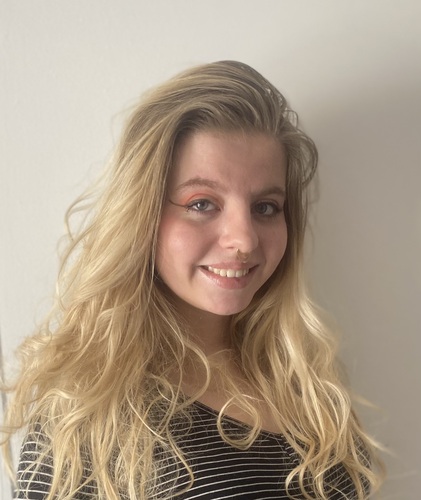 Jaeda T - USI Babysitter