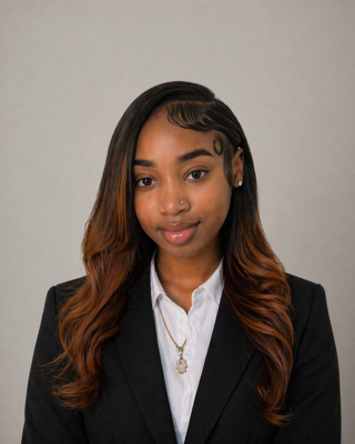 Azaria L - Kennesaw State Babysitter