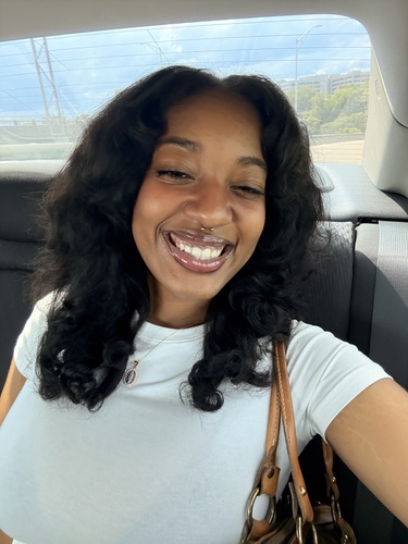 Destiny W - Thomas Nelson Community College Babysitter