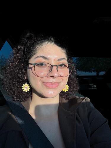 Cynthia G - San Joaquin Delta College  Babysitter