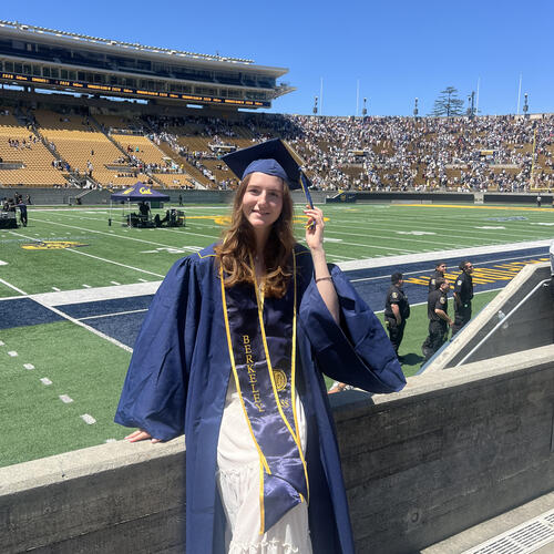 Helena B - UC Berkeley Babysitter