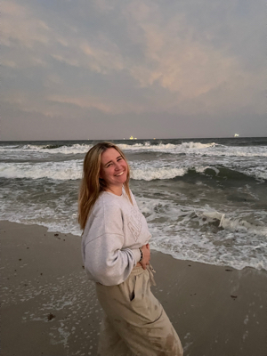 Savannah S - Troy Babysitter