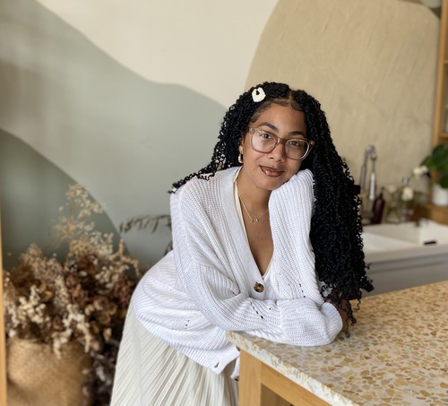 Medina M - UNLV Babysitter