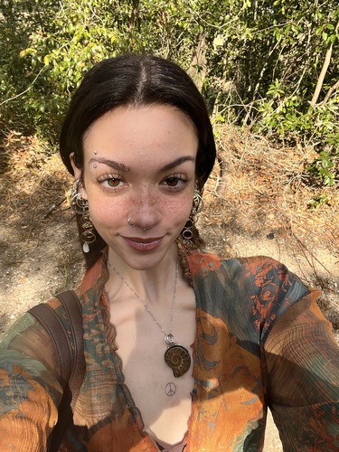 Mia G - Lake-Sumter State College Babysitter