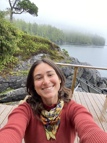 Violet G - Sewanee Babysitter