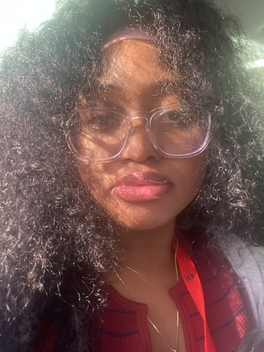 Smeraldjine L - Miami Dade Babysitter