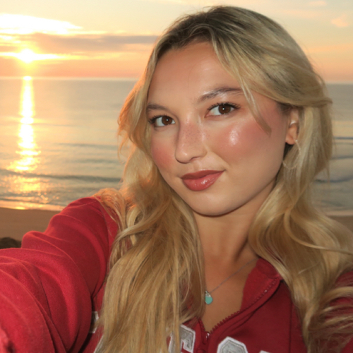 Reagan B - Texas State Babysitter