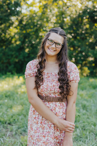 Julia H - Faith Baptist Bible College and Theological Seminary Babysitter