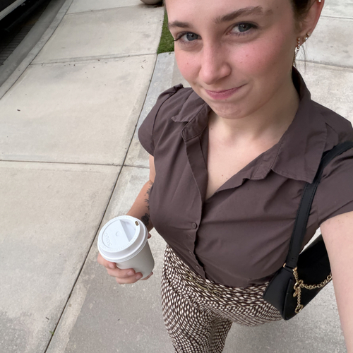Kylie P - FAU Babysitter