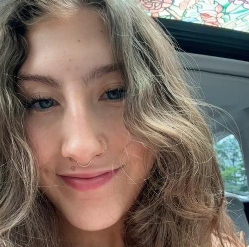 Anabelle H - UMD Babysitter